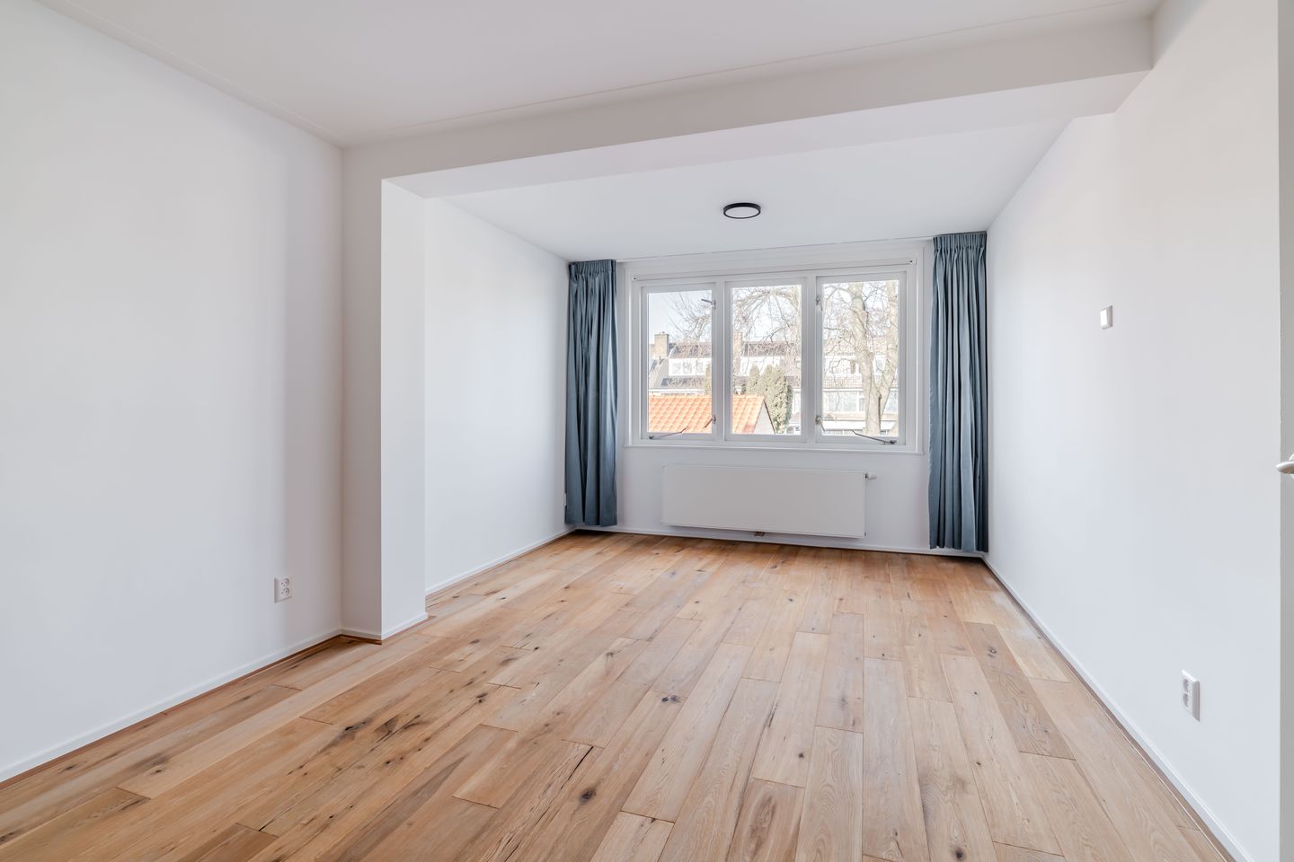 Photo 10 of Middelweg 77