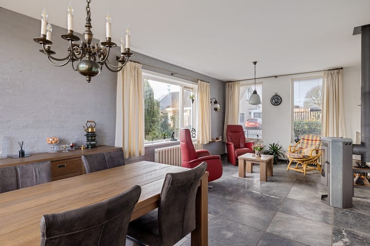 Photo 11 of Trumanstraat 59