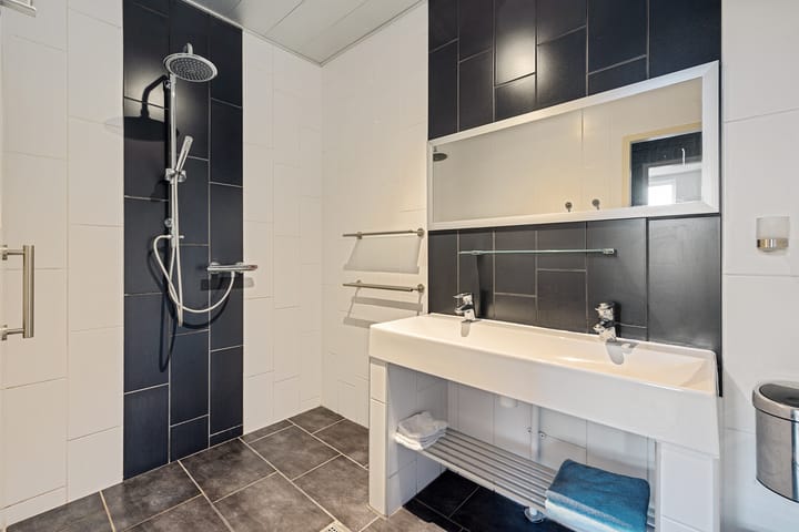 Photo 21 of Trumanstraat 59