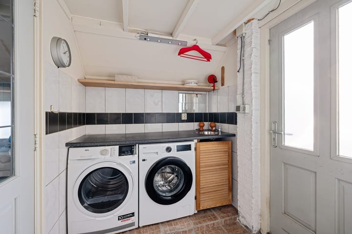 Photo 24 of Trumanstraat 59