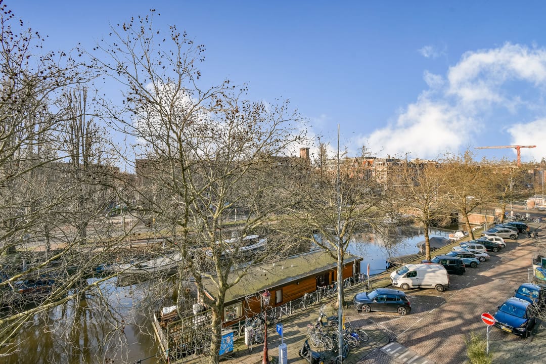 Photo 7 of Van Ostadestraat 2-3