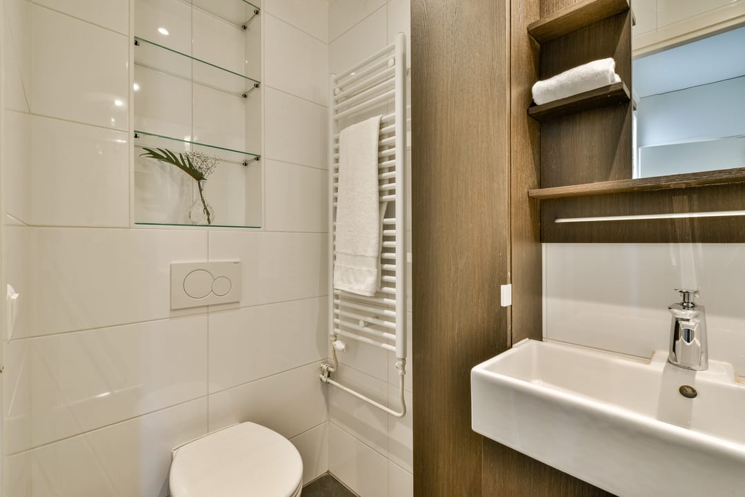 Photo 16 of Van Ostadestraat 2-3