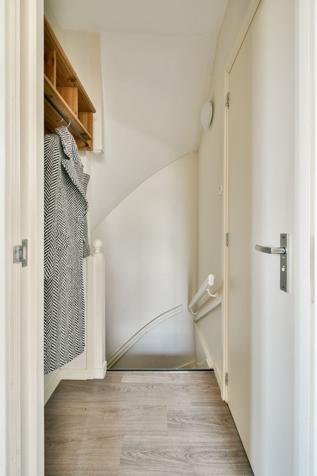 Photo 20 of Van Ostadestraat 2-3