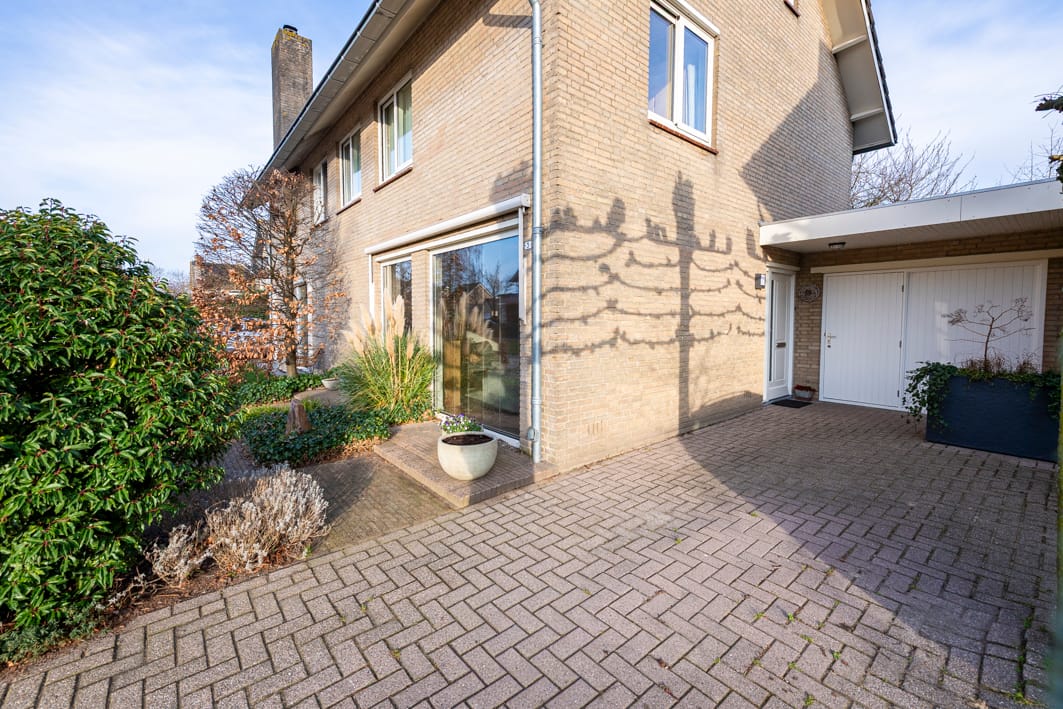 Foto 7 van Gagarinstraat 3