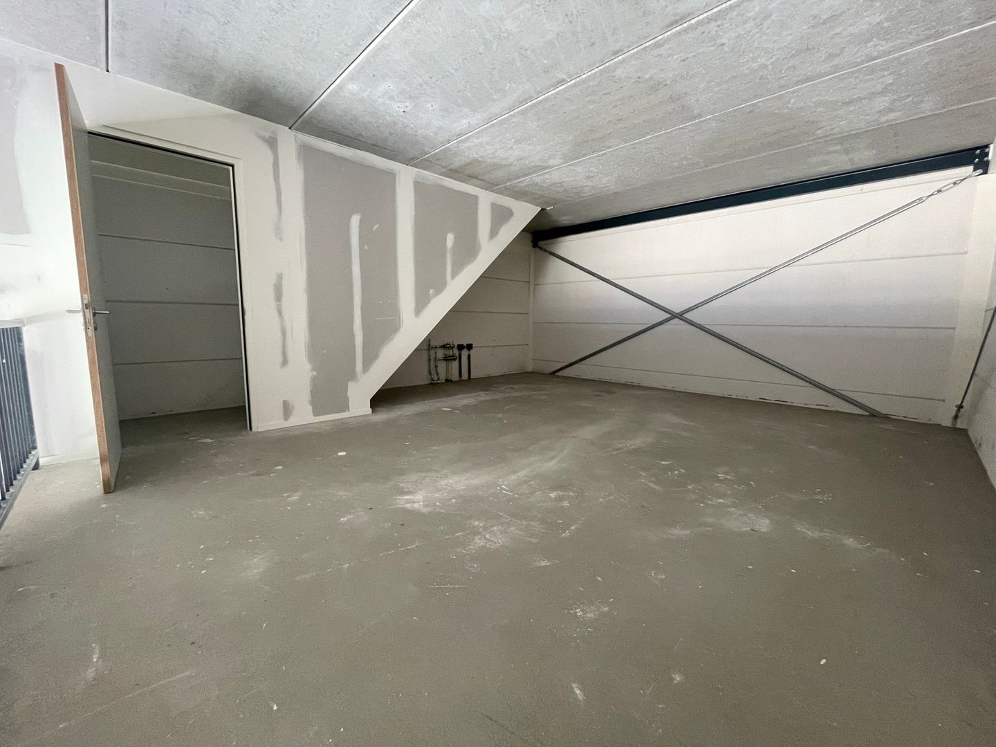 View photo 4 of Honderdland 992