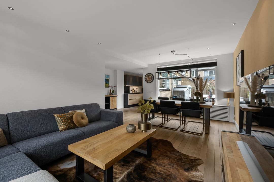 Foto 8 van Meeuwstraat 12