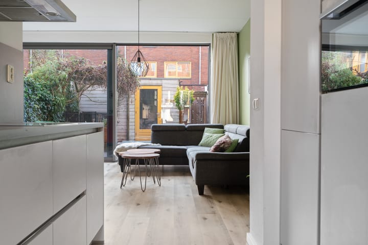 Foto 18 van John Lennonstraat 36