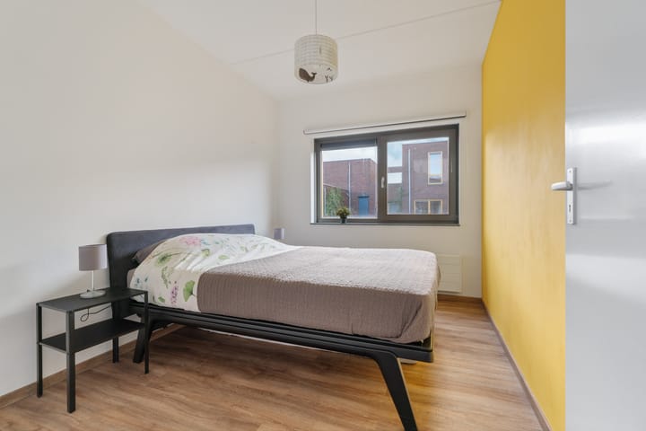 Foto 20 van John Lennonstraat 36