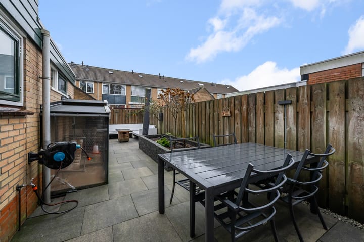 Photo 12 of Meeuwstraat 12