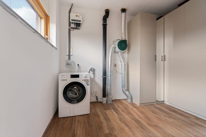 Foto 35 van John Lennonstraat 36