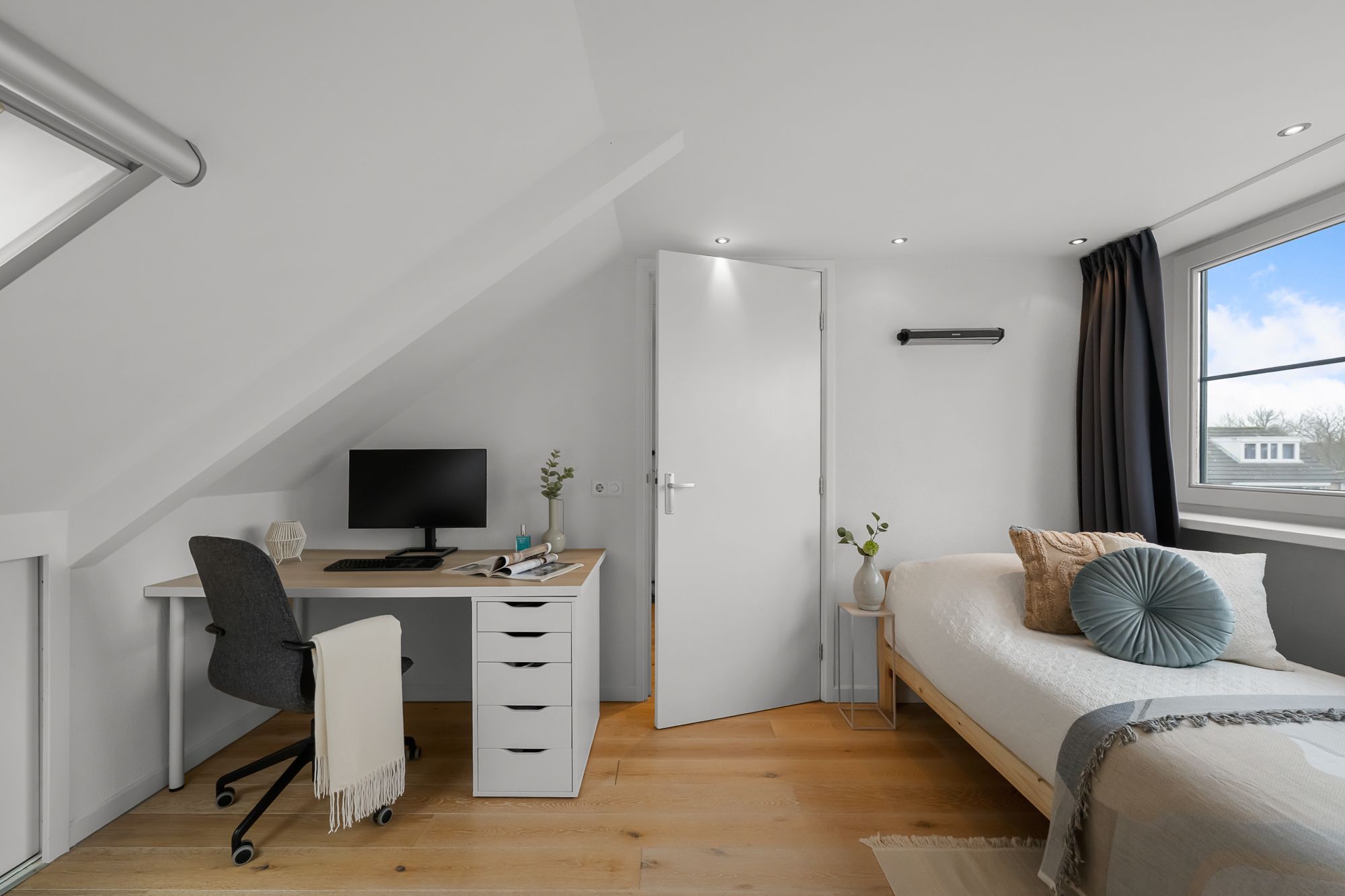 Foto 27 van Meeuwstraat 12