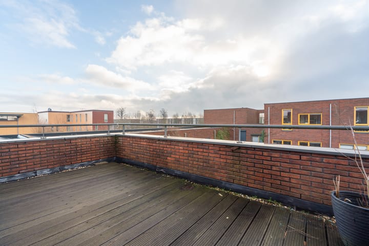 Foto 39 van John Lennonstraat 36