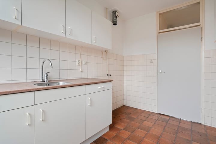 Foto 13 van Johan de Wittstraat 6