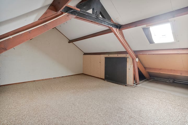 Foto 25 van Johan de Wittstraat 6