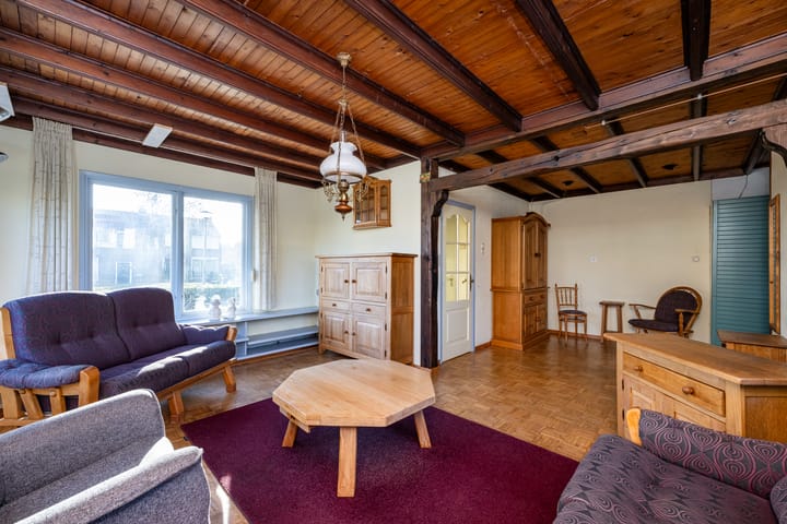 Foto 9 van Julianastraat 75