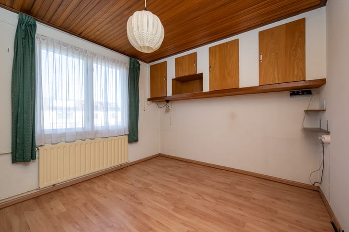 Foto 18 van Julianastraat 75