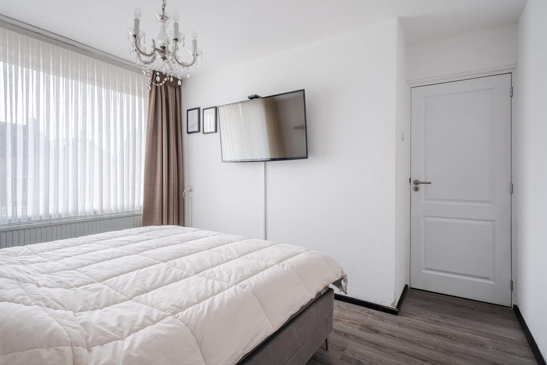 Foto 16 van Heer van Rodestraat 139