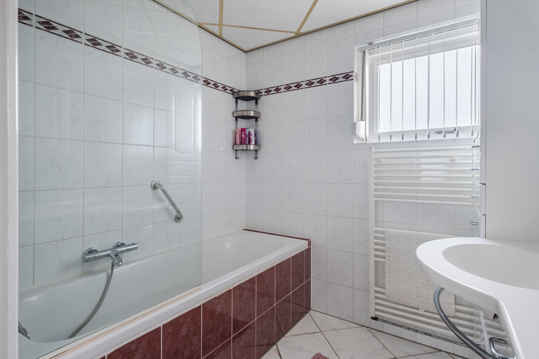 Foto 21 van Heer van Rodestraat 139