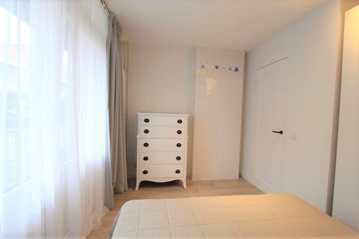 Foto 12 van Djambistraat 13-2