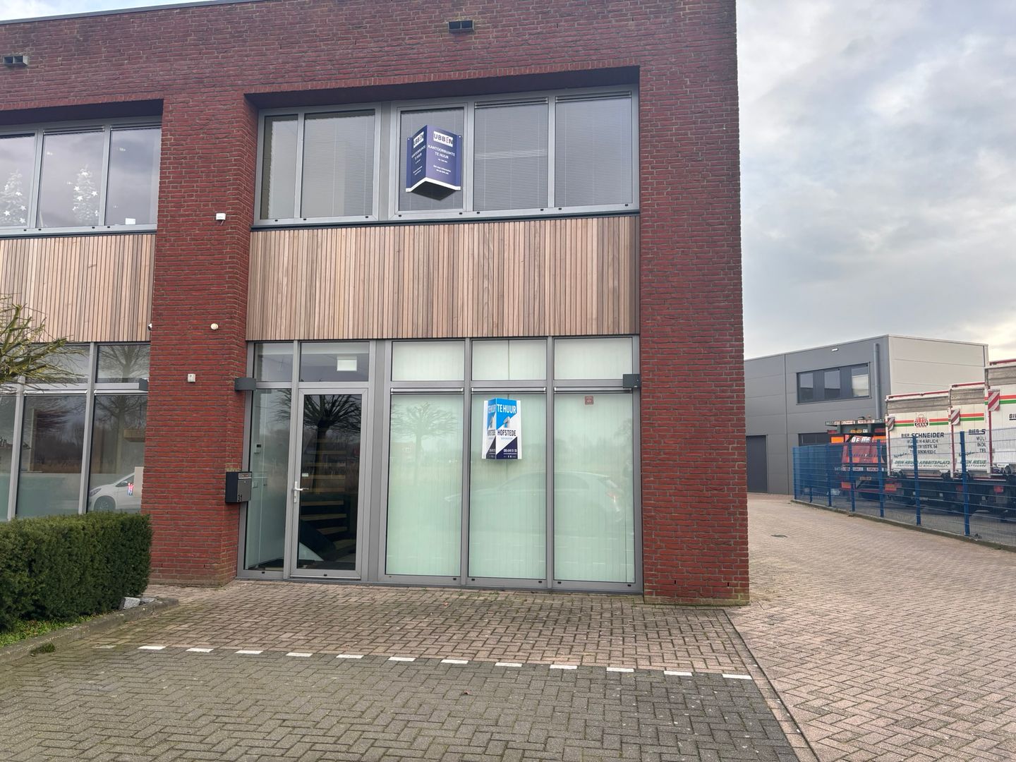View photo 3 of Distributiestraat 31
