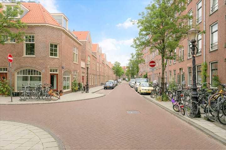 Foto 19 van Djambistraat 13-2