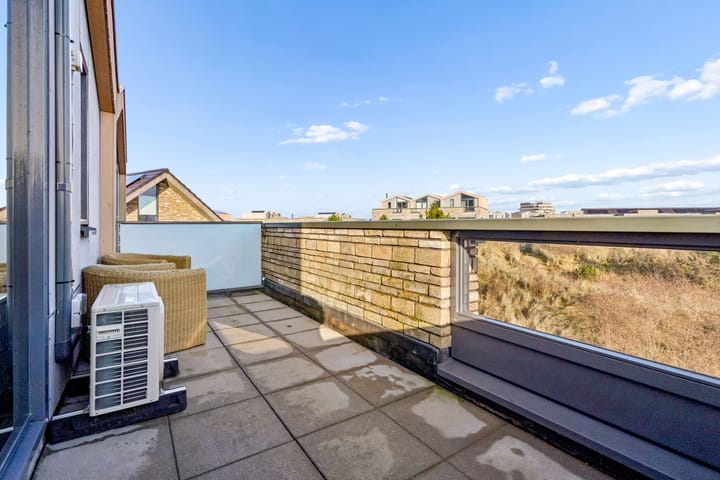 Photo 47 of Duinstraat 21