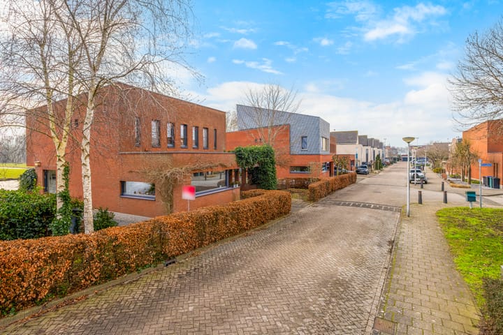 Photo 47 of Hooiland 16