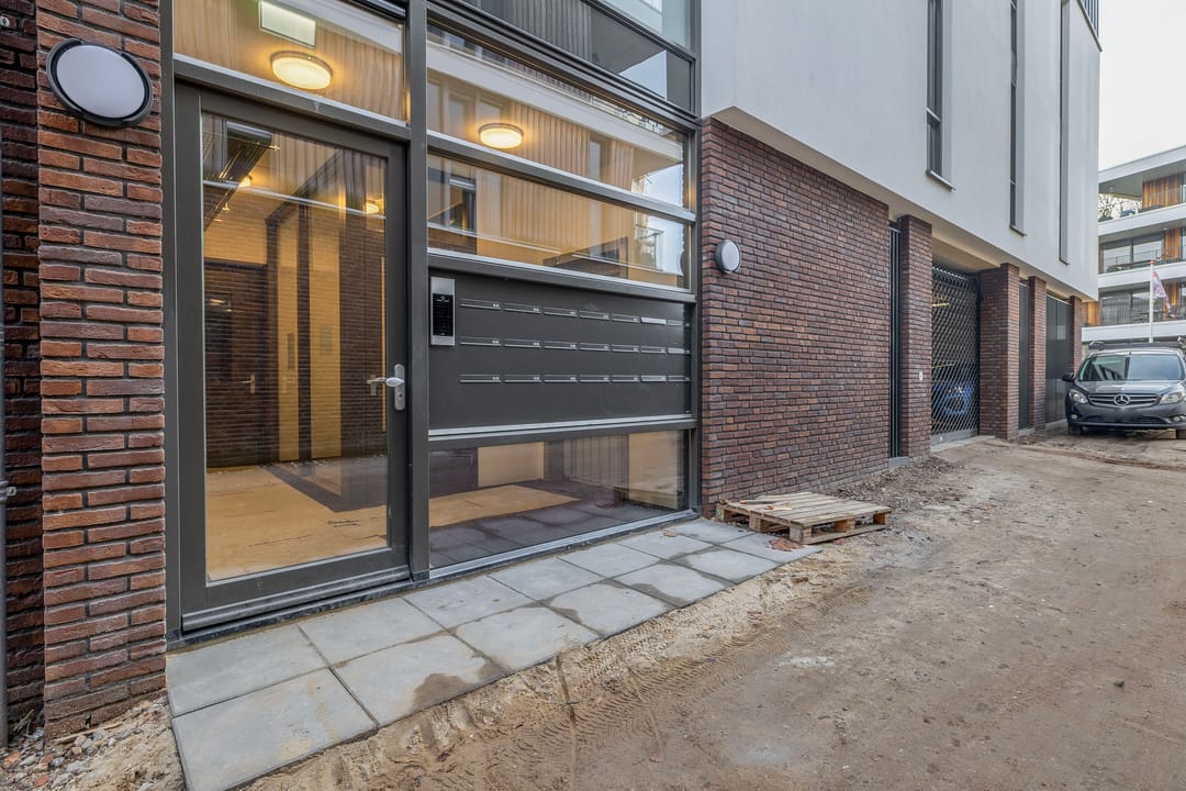 Photo 31 of Markt 10-05