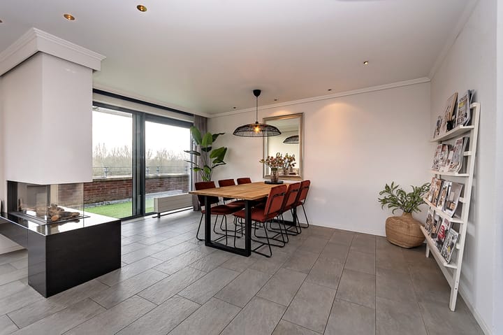 Foto 8 van Emily Brontësingel 245