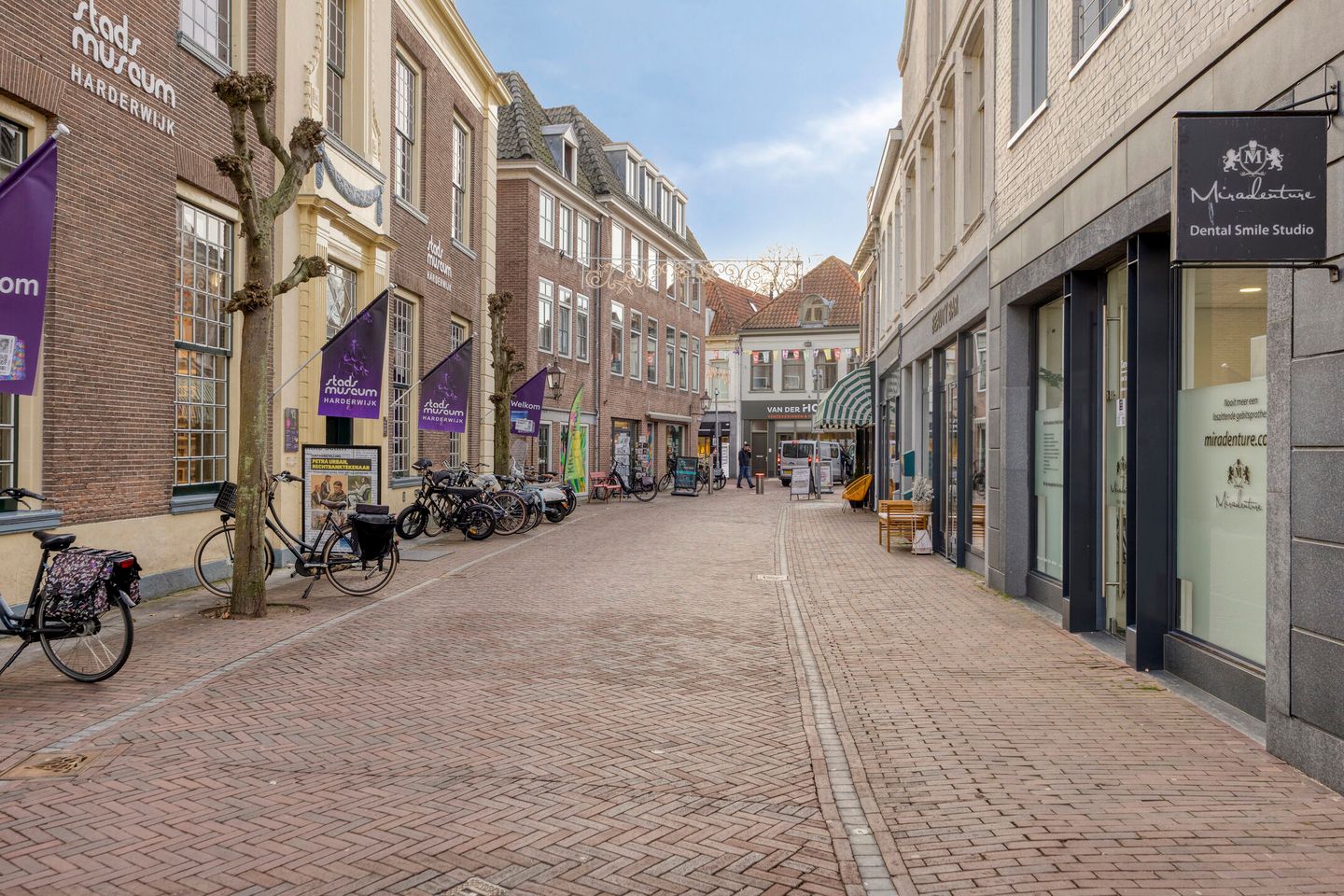 Bekijk foto 4 van Donkerstraat 9