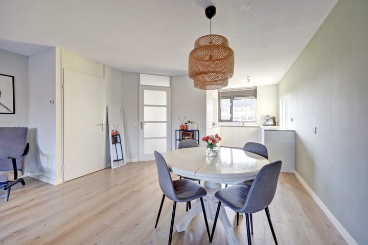 Photo 11 of Dukaat 22