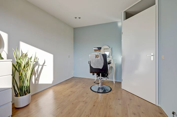 Photo 23 of Dukaat 22