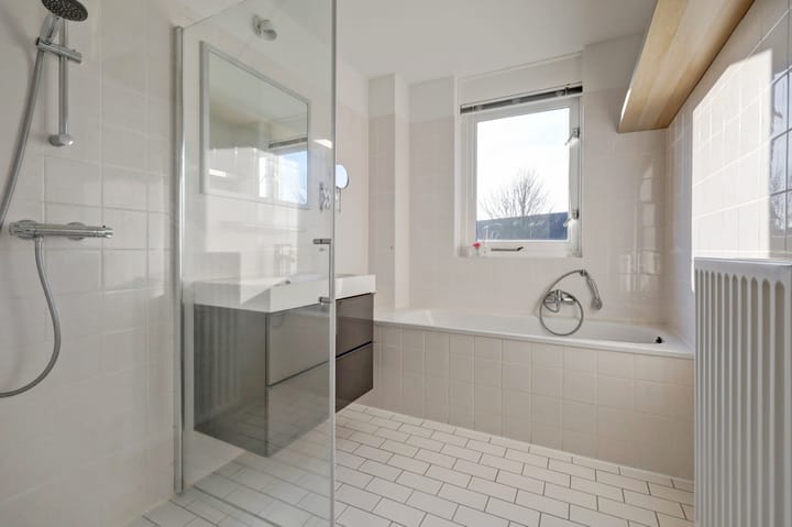 Photo 25 of Dukaat 22