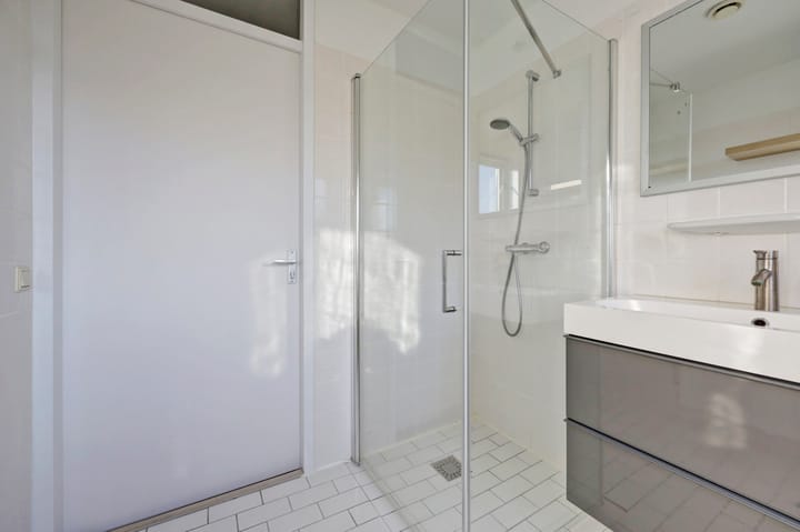 Photo 26 of Dukaat 22