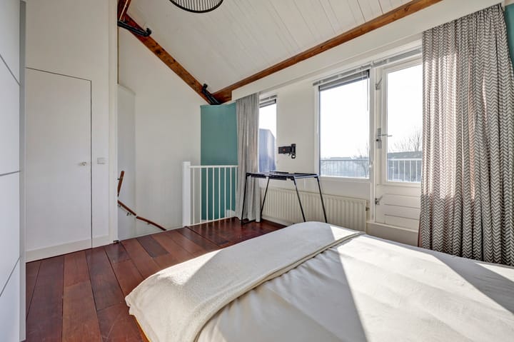 Photo 29 of Dukaat 22