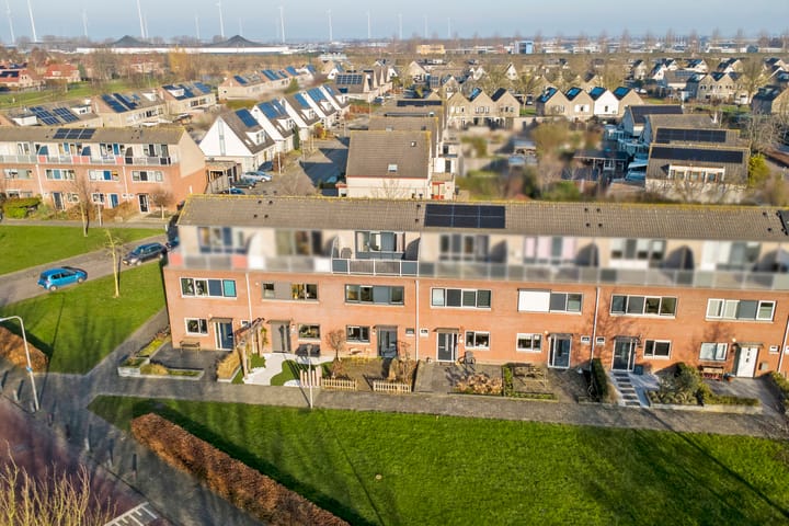 Photo 38 of Dukaat 22