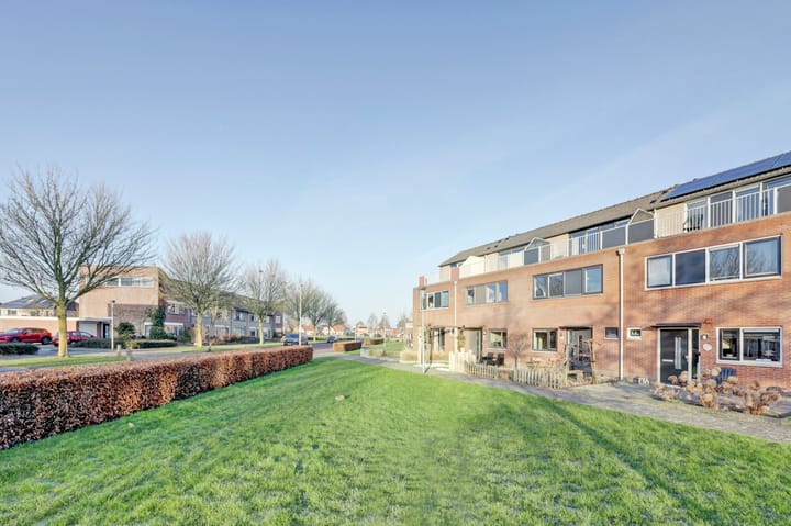 Photo 46 of Dukaat 22