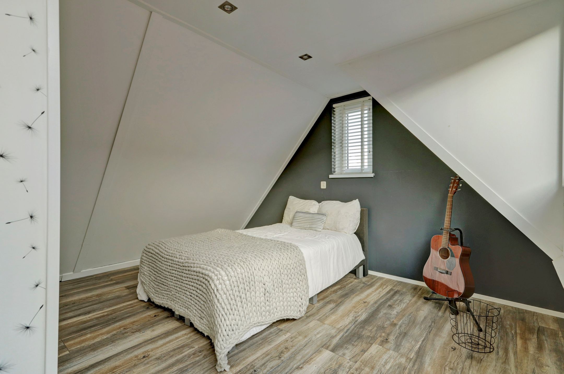 Photo 36 of Dommelstraat 6