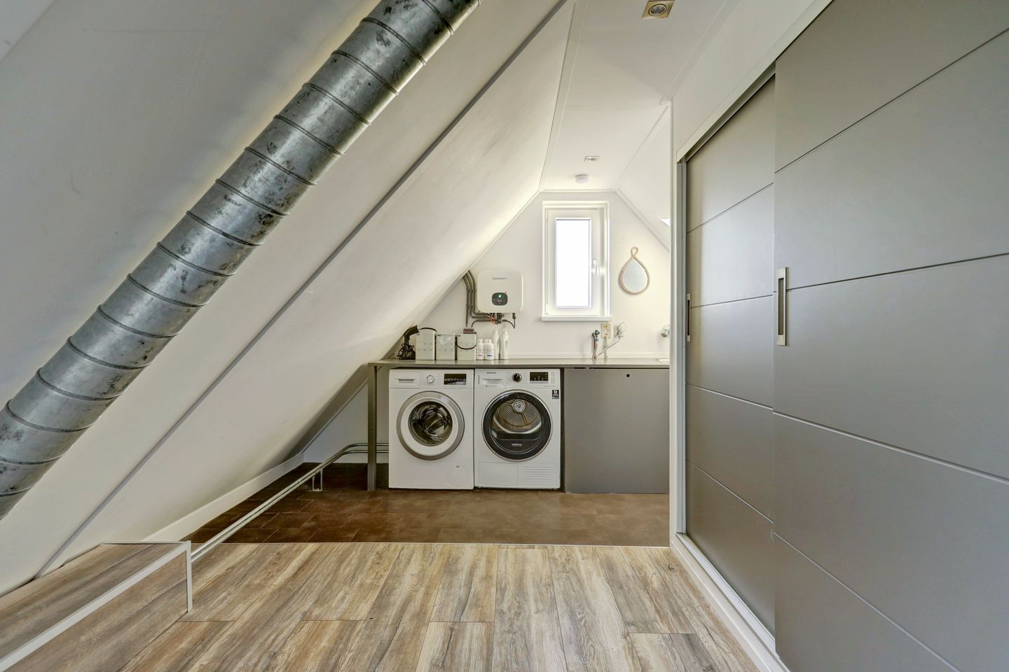 Photo 40 of Dommelstraat 6