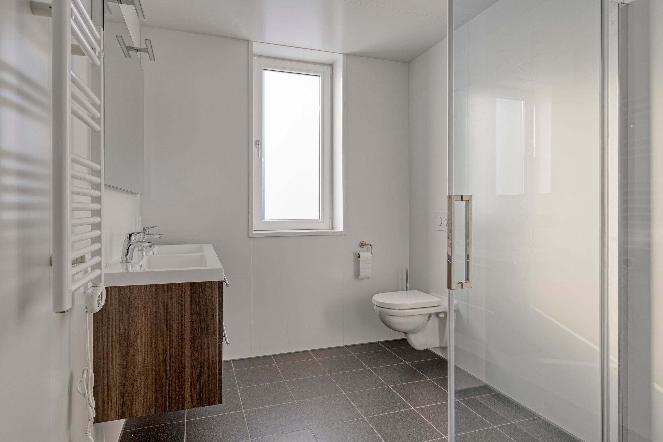 Photo 18 of Schuitevaarstraat 2-A