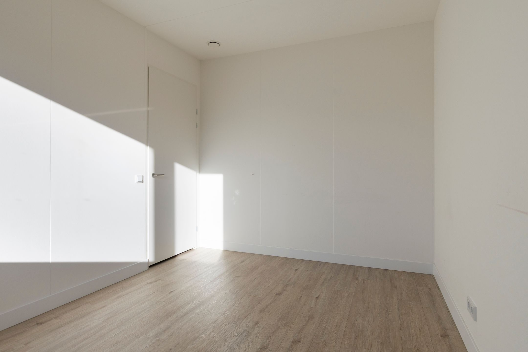 Photo 15 of Schuitevaarstraat 2-A