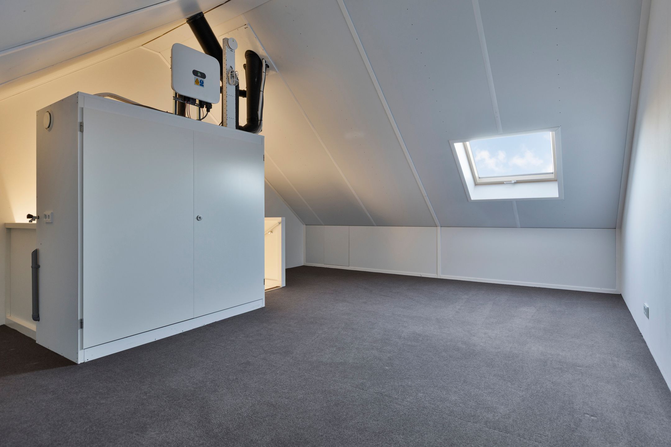 Photo 21 of Schuitevaarstraat 2-A