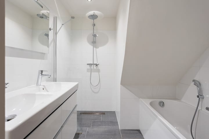 Foto 18 van Kinderdijkstraat 91-H