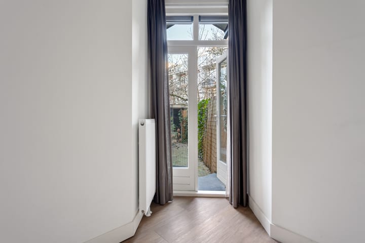 Foto 24 van Kinderdijkstraat 91-H