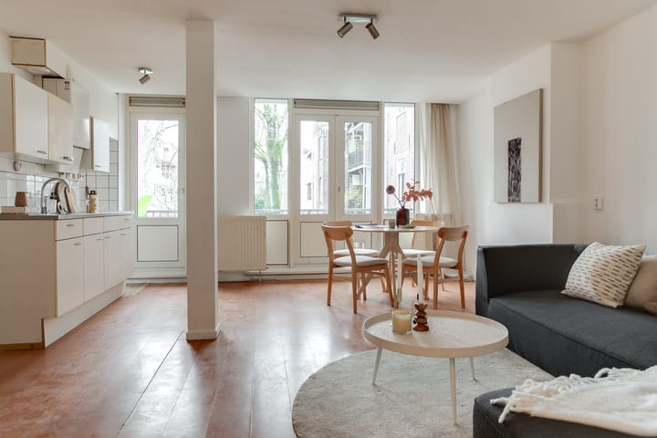 Foto 2 van Staringstraat 28-2