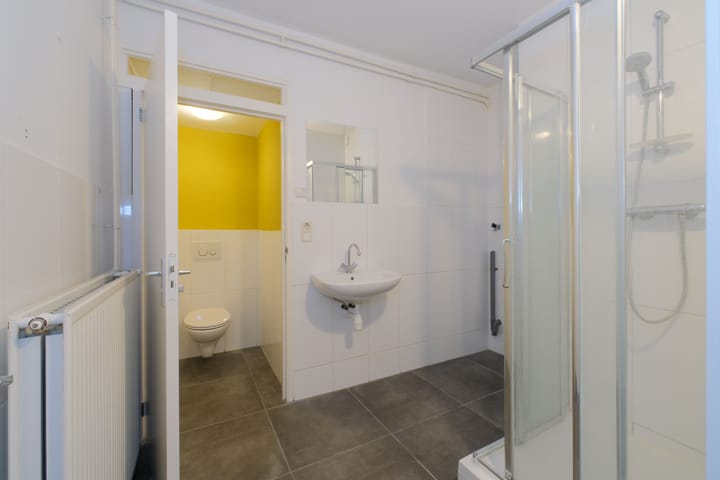 Foto 11 van Grotestraat 4