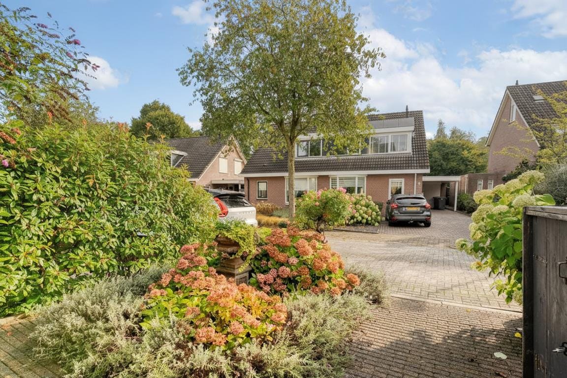 Foto 27 van de Pal 44