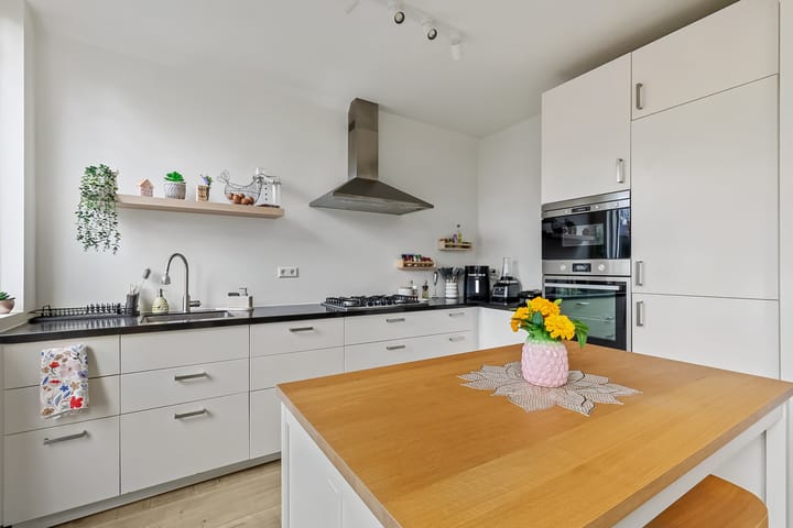 Foto 12 van Calvijnhof 6