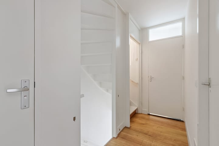 Foto 15 van Calvijnhof 6