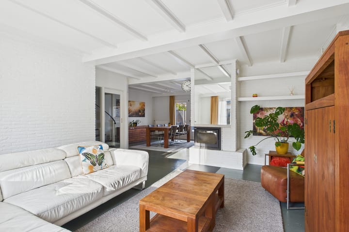 Photo 10 of van Middelhovenstraat 49